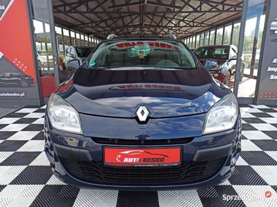 RENAULT MEGANE Benzyna Bogate wyposażenie Alufelgi 6 Biegów