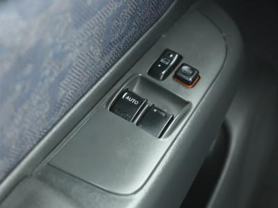 Toyota Corolla 2000 1.9 D klimatyzacja manualna