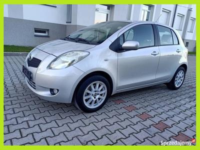 Toyota Yaris 1.3 VVTi,4drzwi