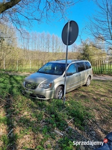 Chrysler Town & Country 2011 rok 3.6 L 284 km nowe butle gaz