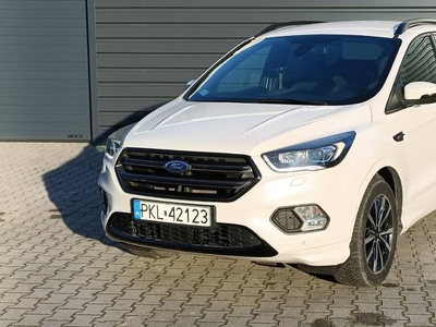 Ford Kuga MK2 FL ST-Line Biała Perła + Black 180 KM 1.5 EB