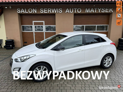 Hyundai i30 1,4 100KM Klimatronik Serwis Koła lato/zima II …