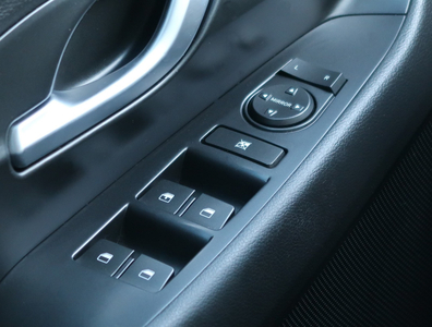 Hyundai i30 2017 1.4 CVVT 183512km ABS klimatyzacja manualna