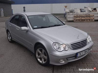 MERCEDES C 220 W203 2006 Rok.