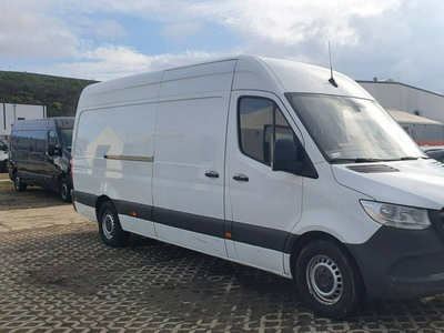 Mercedes Sprinter