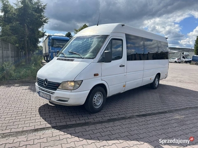 Mercedes sprinter autobus 18 osobowy