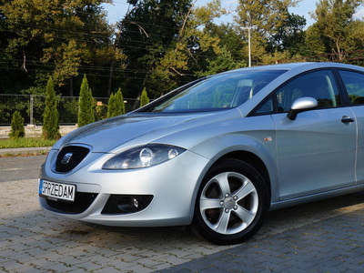 Seat Leon w pięknym stanie, z niskim przebiegiem zapraszam!