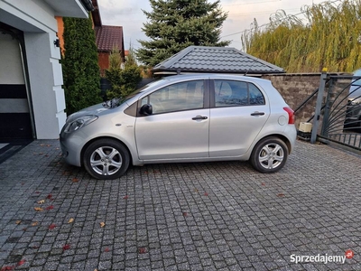 Sprzedam Toyota Yaris 1.4 d4d