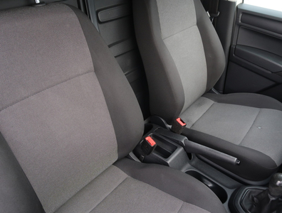 Volkswagen Caddy 2019 2.0 TDI 81976km ABS klimatyzacja manualna