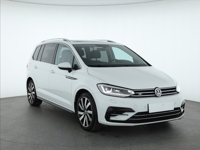 Volkswagen Touran 2019 2.0 TDI 91329km Samochody Rodzinne