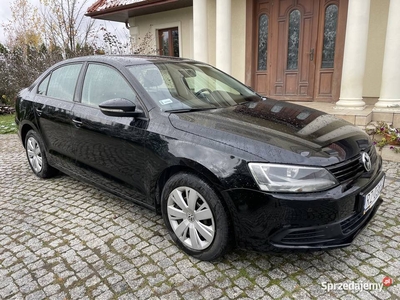 Vw Jetta 1.6 Tdi Salon PL Iwł Bezwyp Or.lak K.serwis