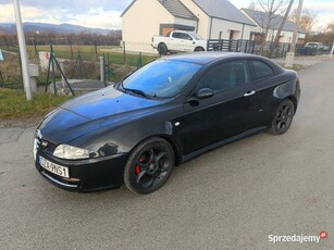 Alfa Romeo GT ładna i mocna Climatronic alkantra alufelgi 2004