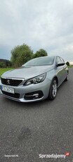 Peugeot 308 1.2 benzyna niski przebieg