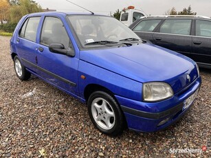 Renault Clio 1.2 benzyna za 1100zł na chodzie