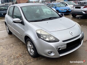 Renault Clio III Phase 2 1.2 16V