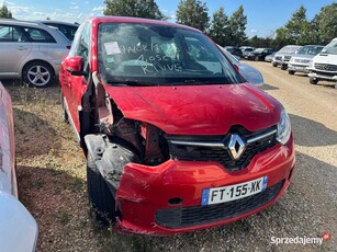 RENAULT Twingo III 1.0i SCe 75 FT155