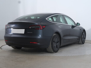 Tesla Model 3 2019 Long Range 4WD 76kWh 120408km Sedan