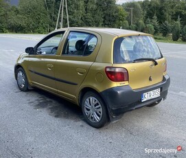 Toyota yaris 1.0 benzyna 1999r