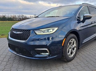 Używany Chrysler Pacifica 2022