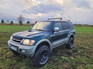 Używany Mitsubishi Pajero 2000