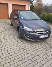 Używany Opel Astra 2012