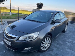 Używany Opel Astra 2012