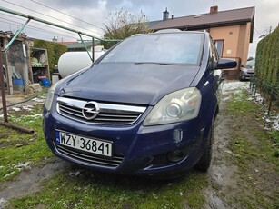 Używany Opel Zafira 2008