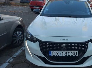 Używany Peugeot 208 2022