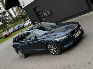 Używany Volvo V60 2021