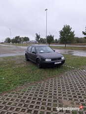 Volkswagen Golf 4 | 1.6 | 105 km | 1998r.