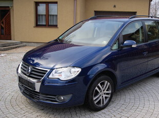 VW TOURAN 1,6 MPI 102 KM 2009 7 OSOBOWY