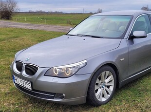 BMW SERIA 5 V (E60/E61) 520D zadbana , niski oryginalny przebieg !