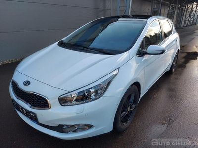 KIA CEED 2013R. 1396CM3 100KM