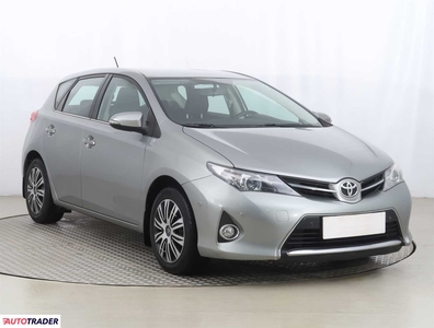 Toyota Auris 1.6 130 KM 2013r. (Piaseczno)