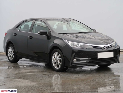 Toyota Corolla 1.6 130 KM 2016r. (Piaseczno)