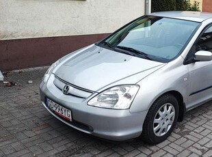 Honda Civic VIII 1.4 benzyna