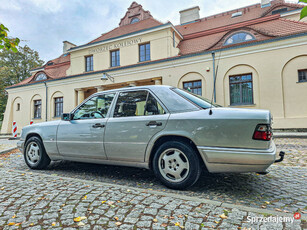 Mercedes W 124 2.2 benzyna automat