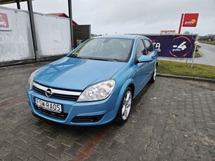 Opel Astra h 2004rok 2.0turbo 200koni