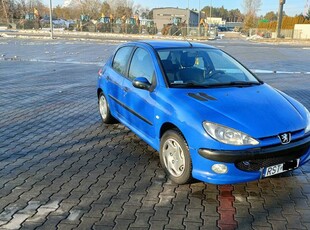 Peugeot 206 1.4 benzyna 2003r.