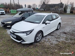 Toyota Corolla 1.8 hybryda 2021