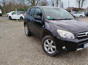 Toyota Rav 4 2.2 D-4D - Bogaty Serwis - Stan BDB -