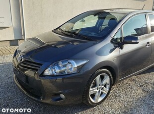 Używany Toyota Auris 2010