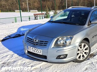 Używany Toyota Avensis 2008