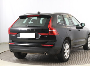 Volvo XC60 2018 T5 157504km SUV