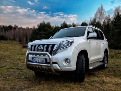 Toyota Land Cruiser 2.8 177KM INVINCIBLE 1WŁ SALON PL 2016 rok