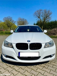 BMW Seria 3 318d DPF Touring