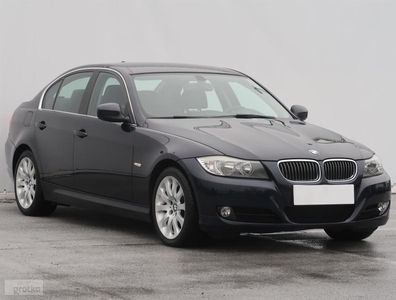 BMW SERIA 3 IV (E90/E91/E92/E93) BMW SERIA 3 , 1. Właściciel, Navi, Tempomat, Parktronic