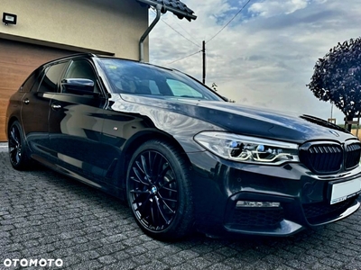 BMW Seria 5 525d Touring Sport Line