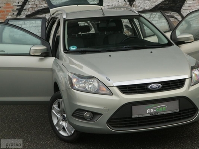 Ford Focus Mk2 1,6 GHiA-Nawigacja-Podgrzewane Fotele-Klimatyzacja