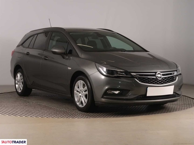 Opel Astra 1.6 134 KM 2018r. (Piaseczno)